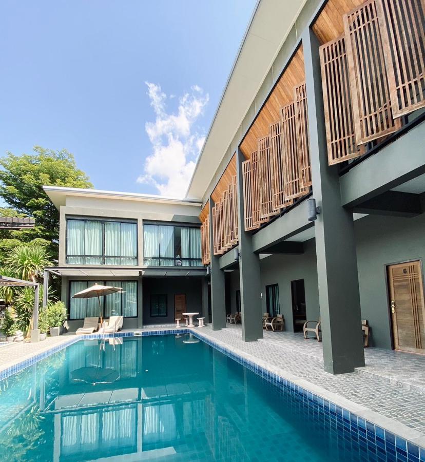 Look at Home Lamphun Buitenkant foto